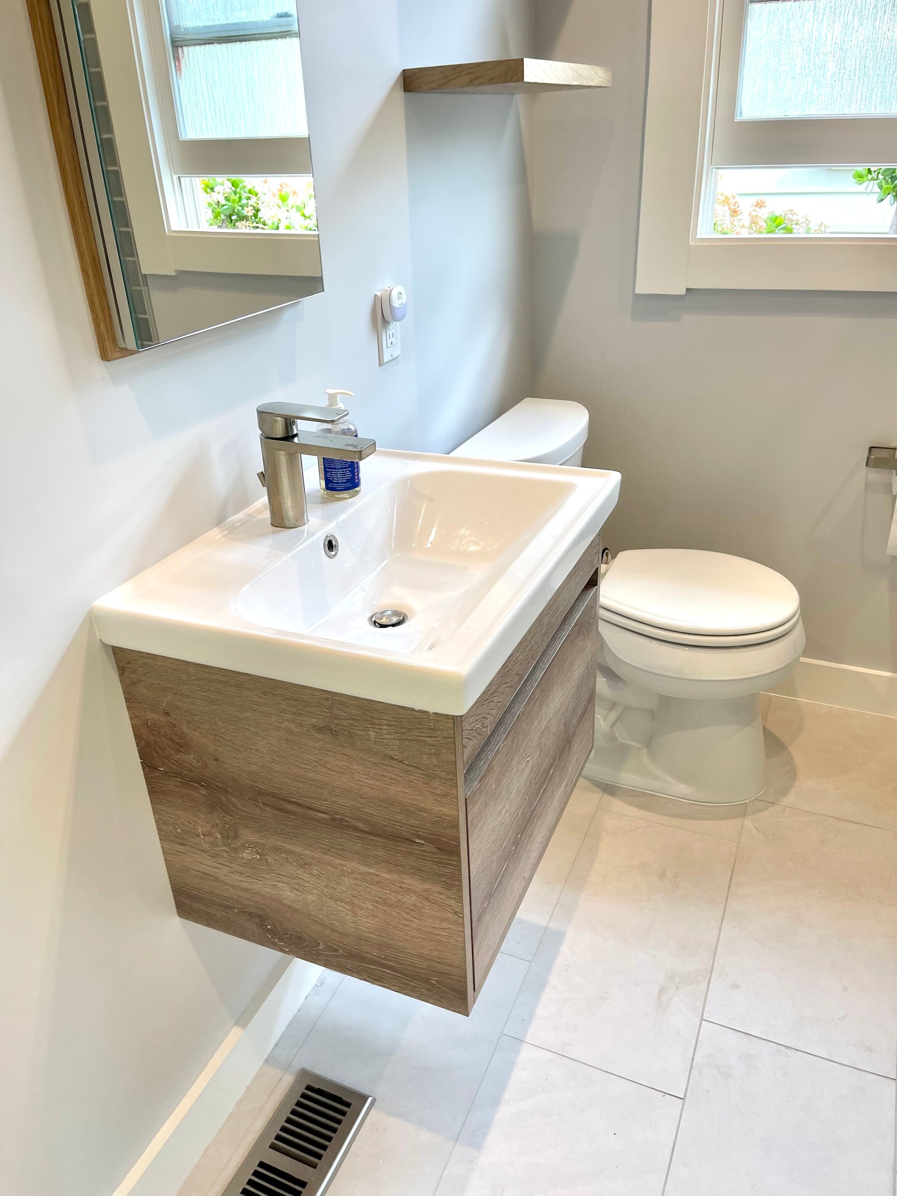 Bathroom remodel by JEM General Builders